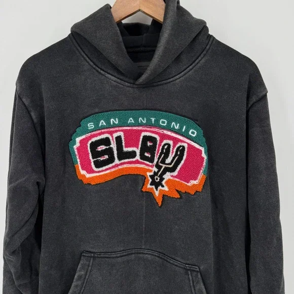 Soleboy San Antonio Spurs NBA Hoodie Mens Gray XL Pullover Graphic Sweatshirt - Picture 1 of 4